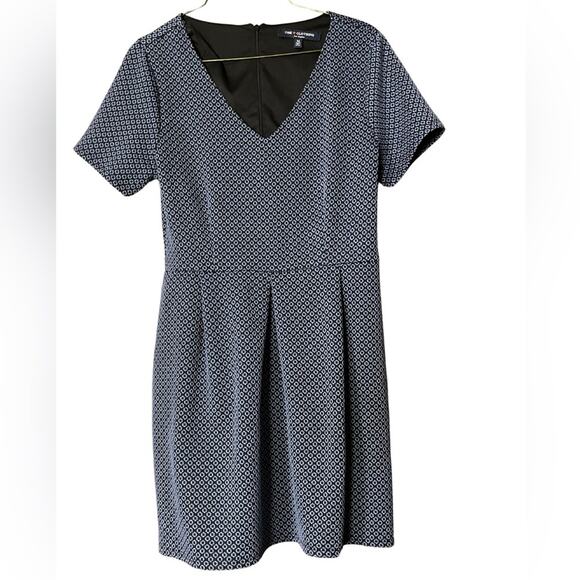 one clothing Dresses & Skirts - One Clothing Dress. Blue with raised detail. Size JUNIOR M.